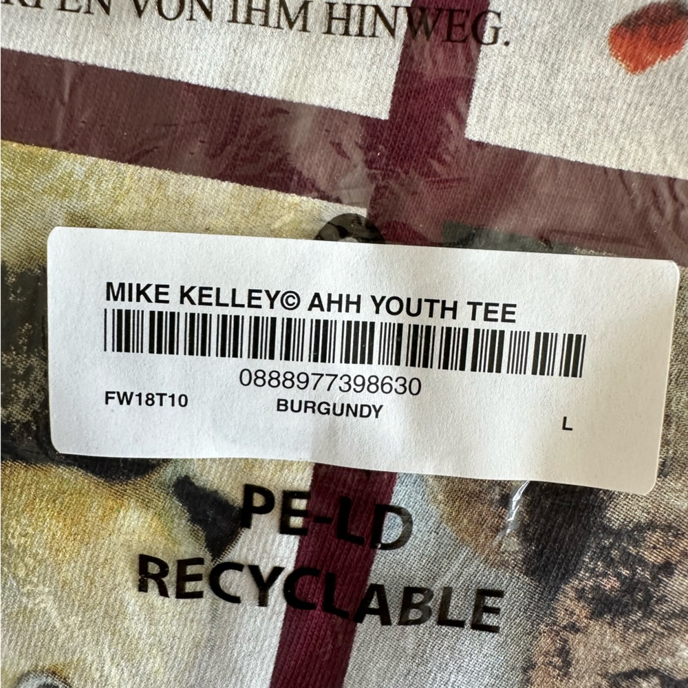 New in packaging Supreme collab with Mike Kelley youth tee-size L - Picture 3 of 3